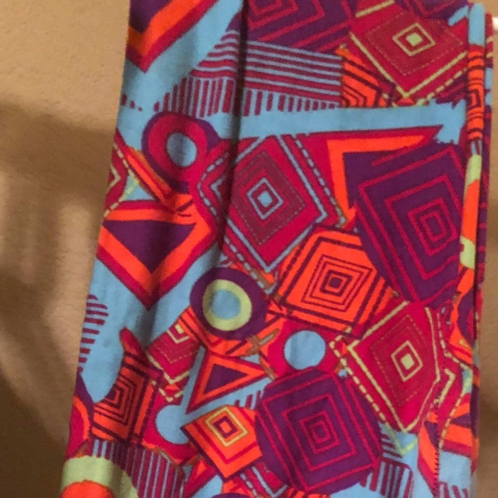 LuLaRoe Leggings - Bright Geometrics